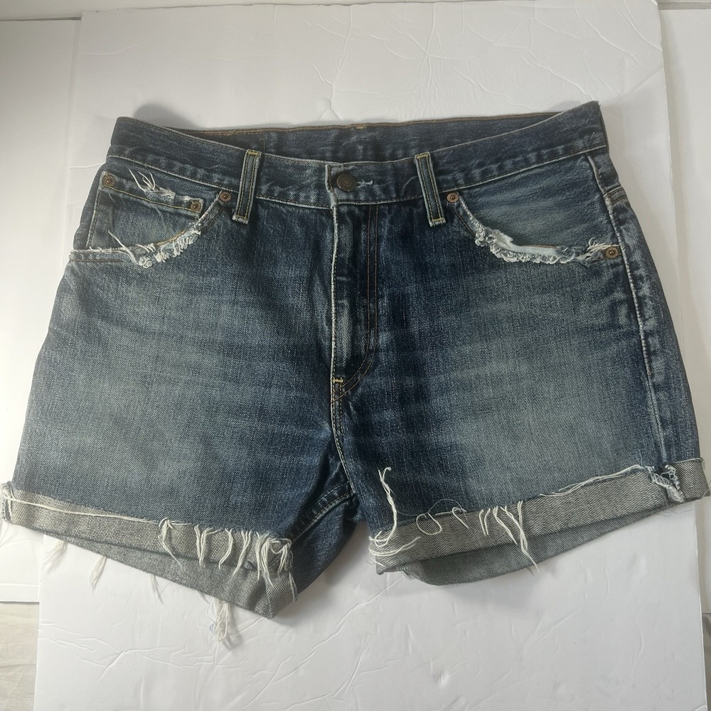 Levi's 507 Denim Vtg Cutoffs Distressed Med Wash Shorts Poland size‎ 32 90s Y2K